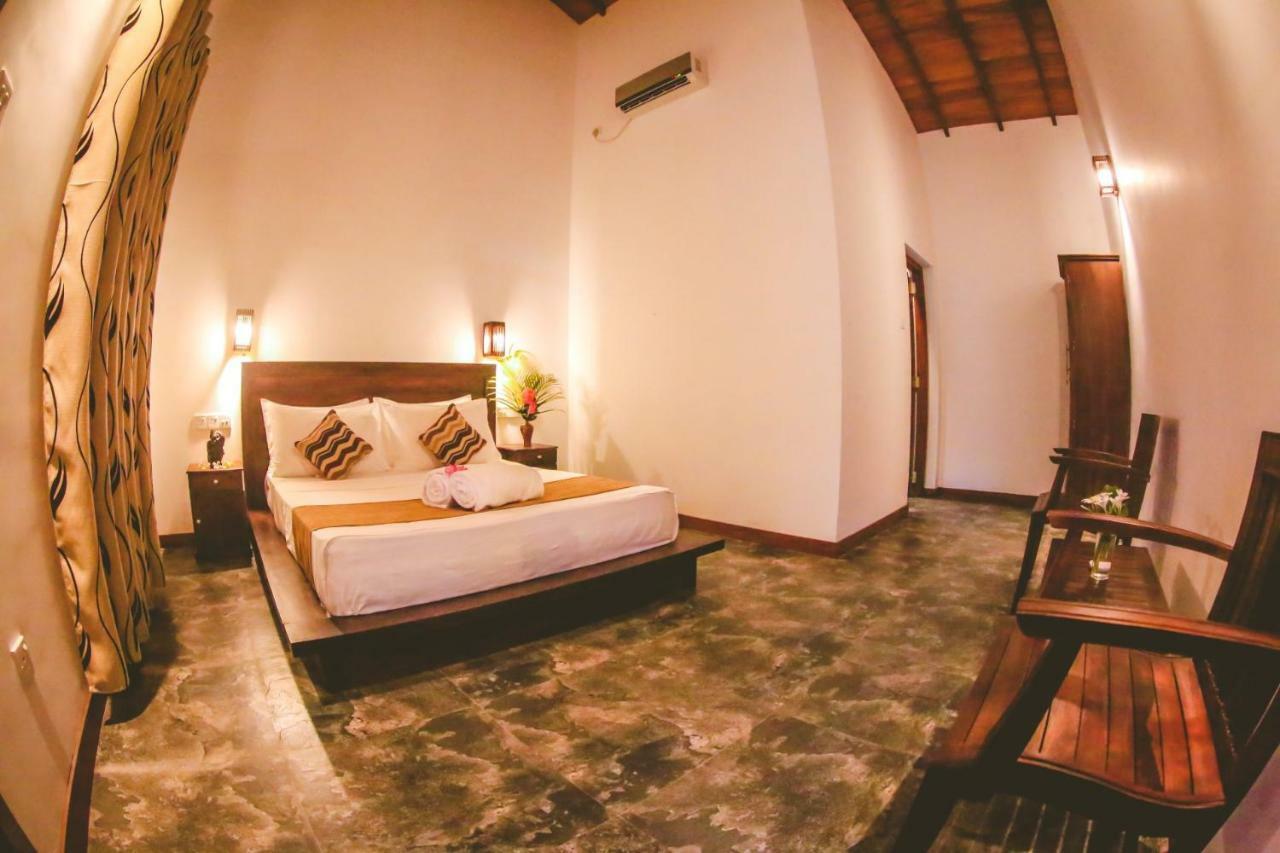 Villa Hiriketiya Dikwella Ngoại thất bức ảnh
